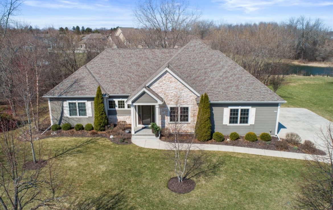 7180 W River Birch Dr Mequon Benefit Realty